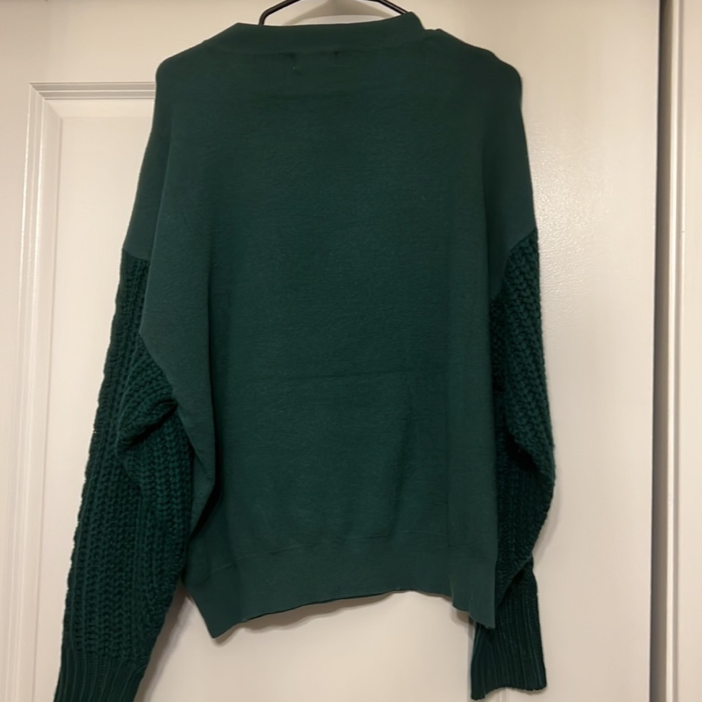 Vici Sweater - image 3